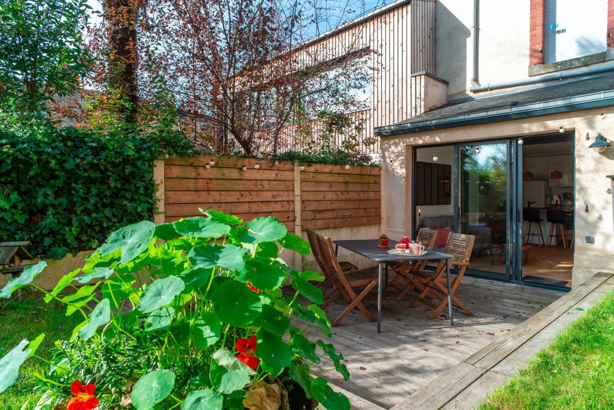 Escale Jardin - Joli Apt Proche Gare Avec Jardin Vannes Luaran gambar
